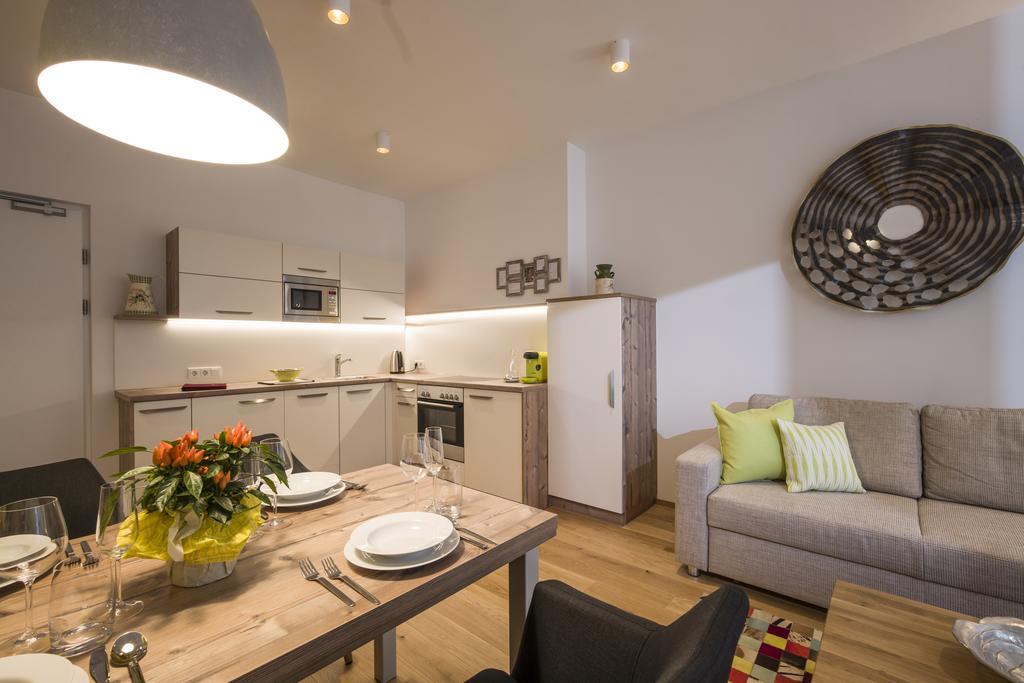 Private Living Apartments คุฟชไตน์ ภายนอก รูปภาพ