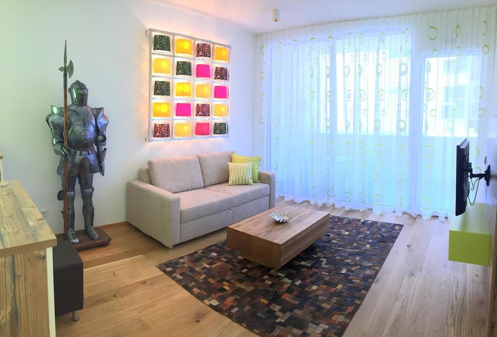 Private Living Apartments คุฟชไตน์ ภายนอก รูปภาพ
