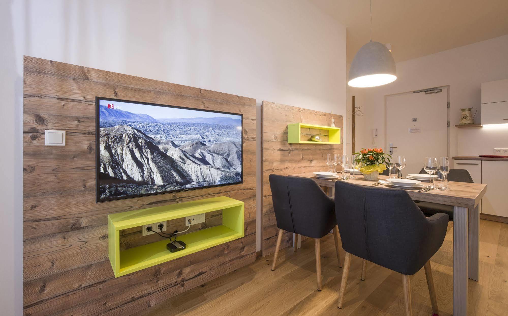 Private Living Apartments คุฟชไตน์ ภายนอก รูปภาพ